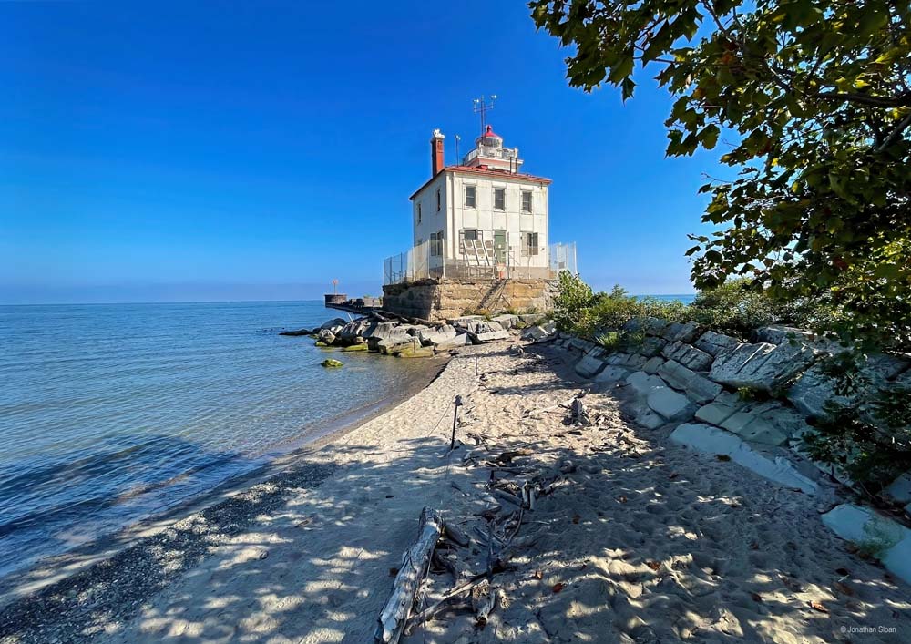 Fairport Harbor West Breakwater Light | PCS Adventures Fairport Harbor West Breakwater Light | PCS Adventures